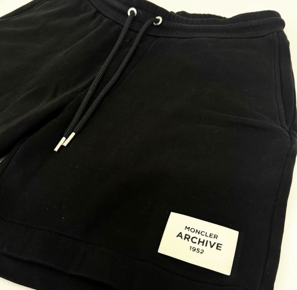 モンクレール スウェットショートパンツ 買取実績